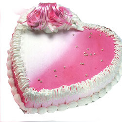 1Kg Strawberry Cake